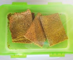 Low Carb Knäckebrot mit Parmesan