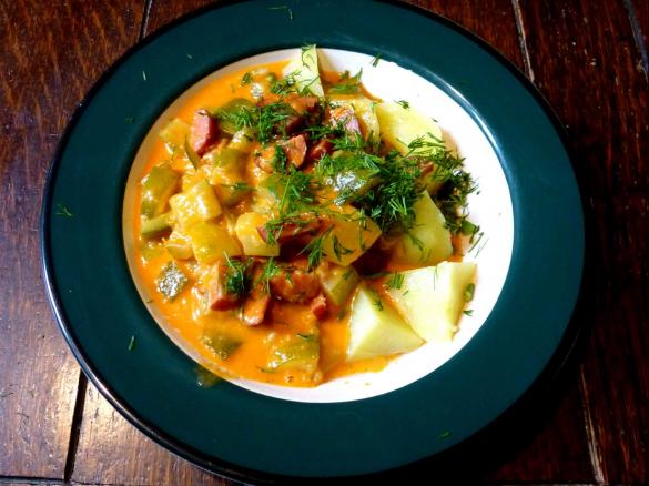 Schmorgurken mit Cabanossi