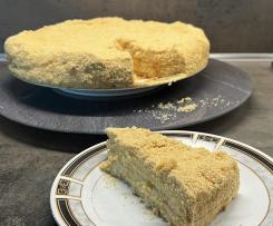 Honigtorte mit Puddingcreme