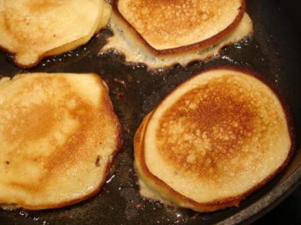 Variation von Bananen-Fleckerl - Waffeln