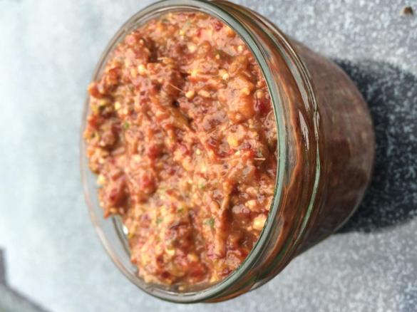 Fruchtiger Curryaufstrich