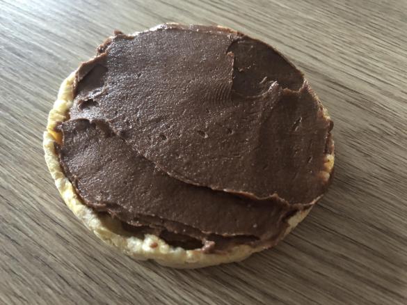 Zuckerfreie Nuss-Schokoladen-Creme