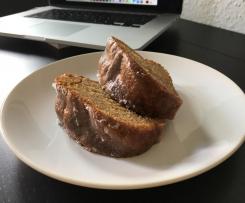 Apfelmus-Joghurt-Gugelhupf SUPER SAFTIG