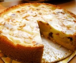 Bratapfelkuchen mit Marzipan und Zimt
