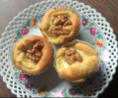 Mandelmuffins mit Vanillecreme