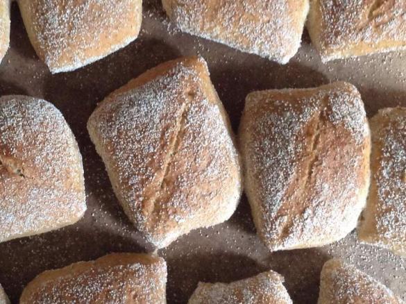 Dinkelbrötchen