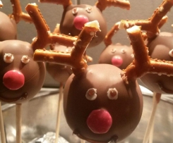 Cake-Pop "Rudolph" am Stiel