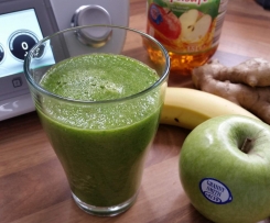 Spinat-Apfel-Smoothie mit Basilikum