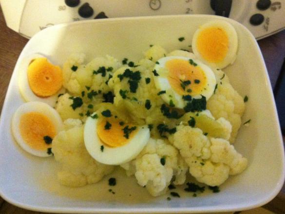 Warmer Blumenkohl-Salat