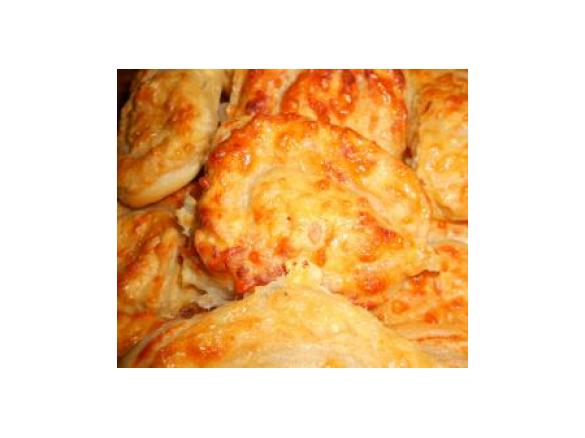 Thunfisch-Blätterteig-Röllchen