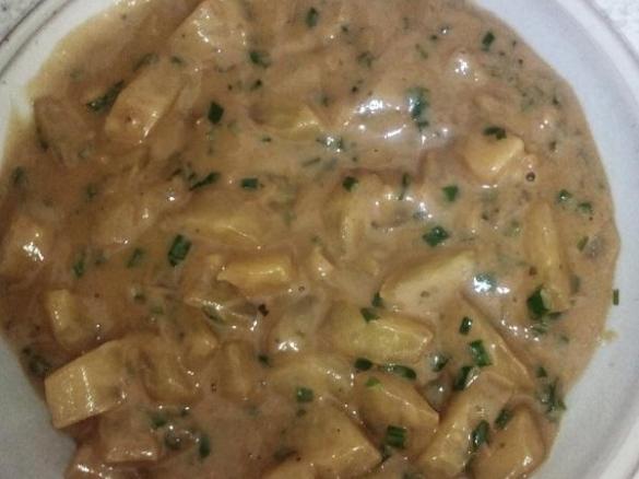 Asia-Gurke mit Erdnusssauce