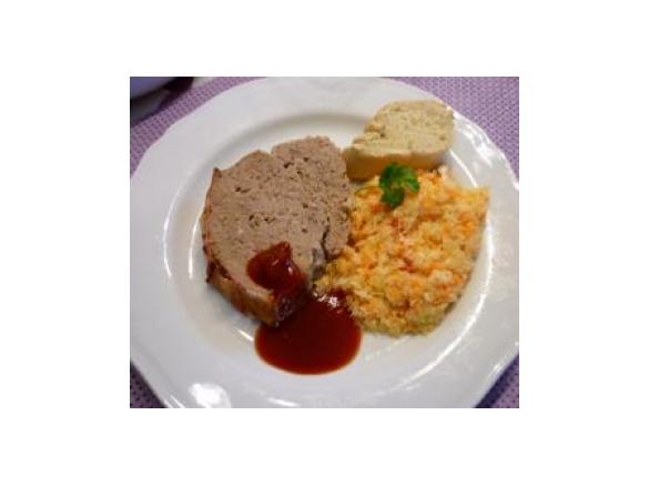 Hackbraten mit Speckkruste