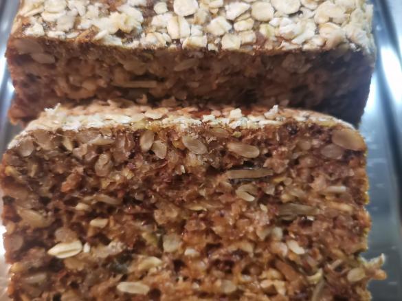 Kornkraft-Brot ohne Hefe und Mehl