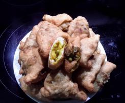 Samoas mit Gemüse Füllung