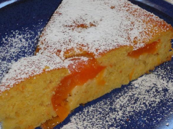 Fruchtiger Marillenkuchen (Aprikosenkuchen)