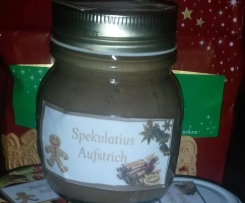 Spekulatiusaufstrich mit selbst gemachten Spekulatiusgewürz