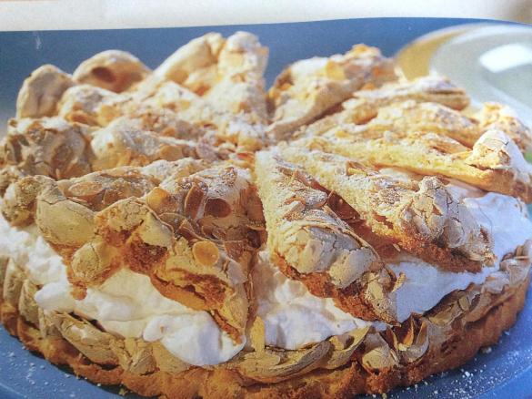 Gewittertorte – Sahnetorte