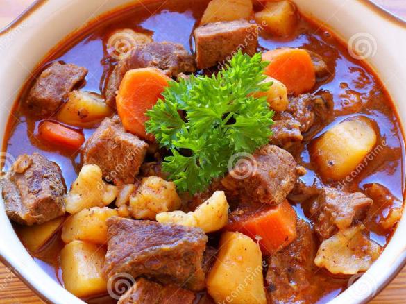 Gulasch gemischt