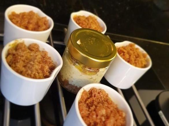 Quarkküchlein mit Dinkelstreuseln