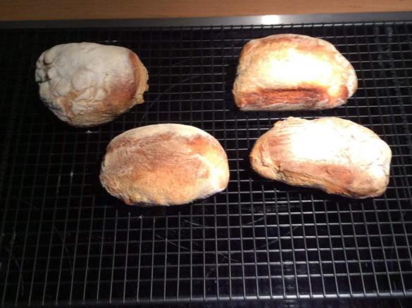 Heiler Brötchen / Baguette