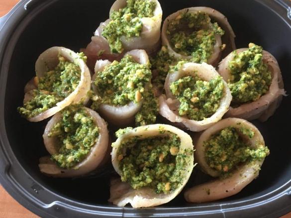 Feldsalat-Pesto ideal als Kruste für Fischfilet