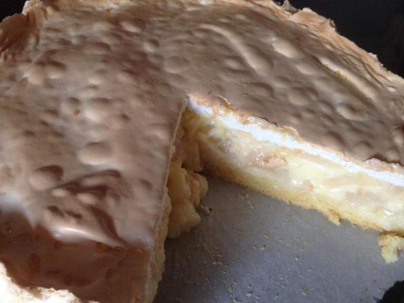 Rhabarberkuchen mit Baiser - schnell und einfach