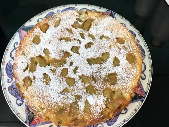 Rhabarberkuchen "umgedreht"