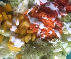 Erfrischendes Salatdressing, lecker und kalorienarm