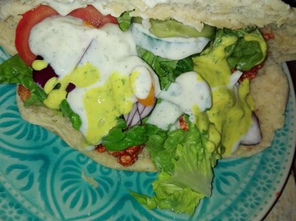 Minz-Sojajoghurt Soße z.B. für veganen Döner