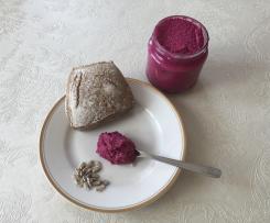 Rote Beete-Meerrettich- Aufstrich
