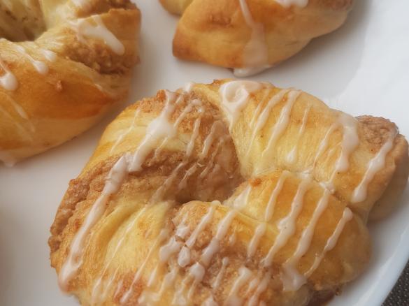 Dänische Apfel-Walnuss-Kringel