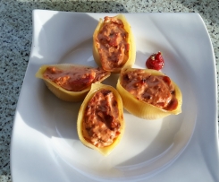 muschelnudeln mit Tomatencremefüllung LF30