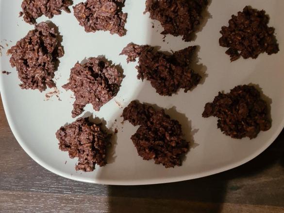 Knusprige Schokoladenküsschen