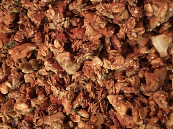 Knusper Müsli mit Nüssen - Granola