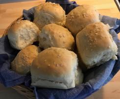 Dänische Dinkelbrötchen  (“Speltboller“)