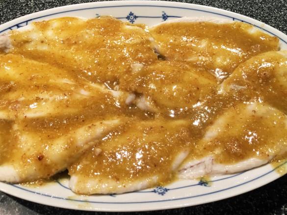 Steinbuttfilet in Nusssauce