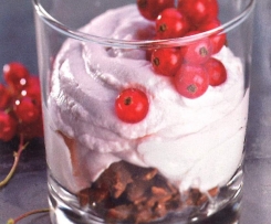 Johannisbeercreme mit Schokoknusper - auch für TM21