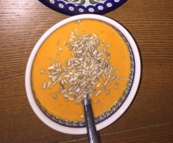 Tomaten-Kokusnuss-Suppe