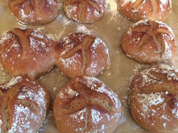 Dinkelbrötchen