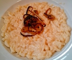 Käsespätzle, mit viel Käse