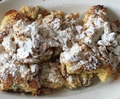 Kaiserschmarrn mit karamellisierten Mandeln