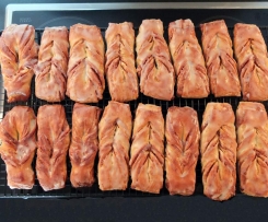 Brioche-Schleifen mit Schoko-Nuss-Füllung