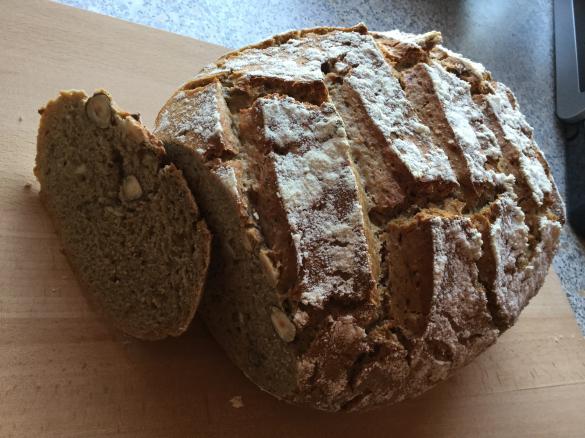 Roggen-Nuss-Brot
