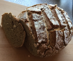 Roggen-Nuss-Brot