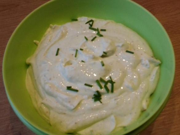 8-Kräuter-Frischkäse 