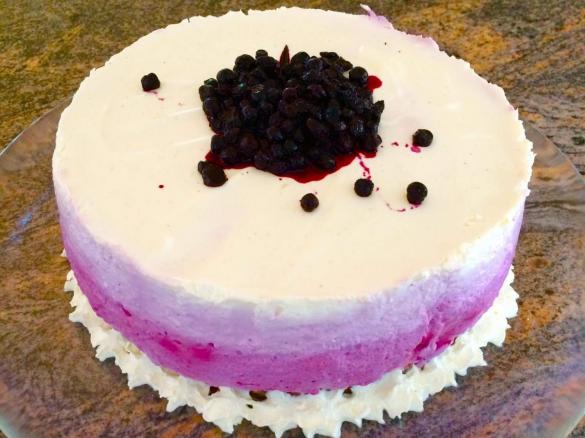 Quarktorte mit Heidelbeeren