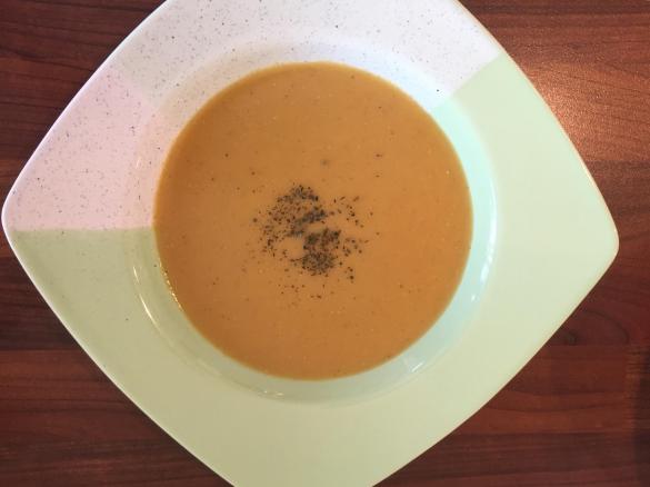 Rote-Linsen-Suppe / Mercimek Çorbası