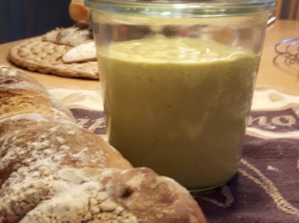 Curry Dip (für Fondue oder auch zum Grillen)