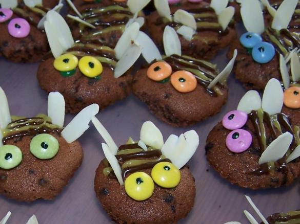 Süße kleine Hummeln zum Kindergeburtstag