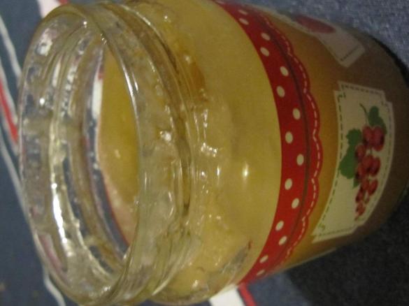 Birnenmarmelade mit Rum und Trauben